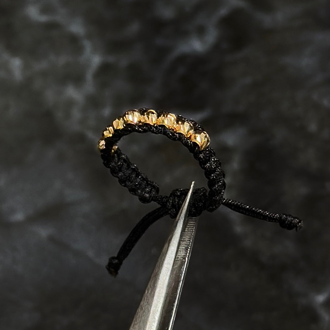 Anillo Tejido de Lujo / Oro 18K