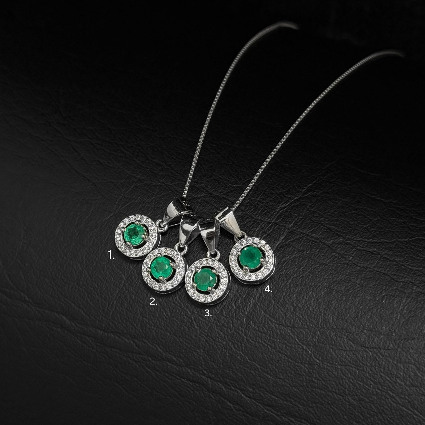 Cadena Veneciana / Dije Esmeralda / Plata 925