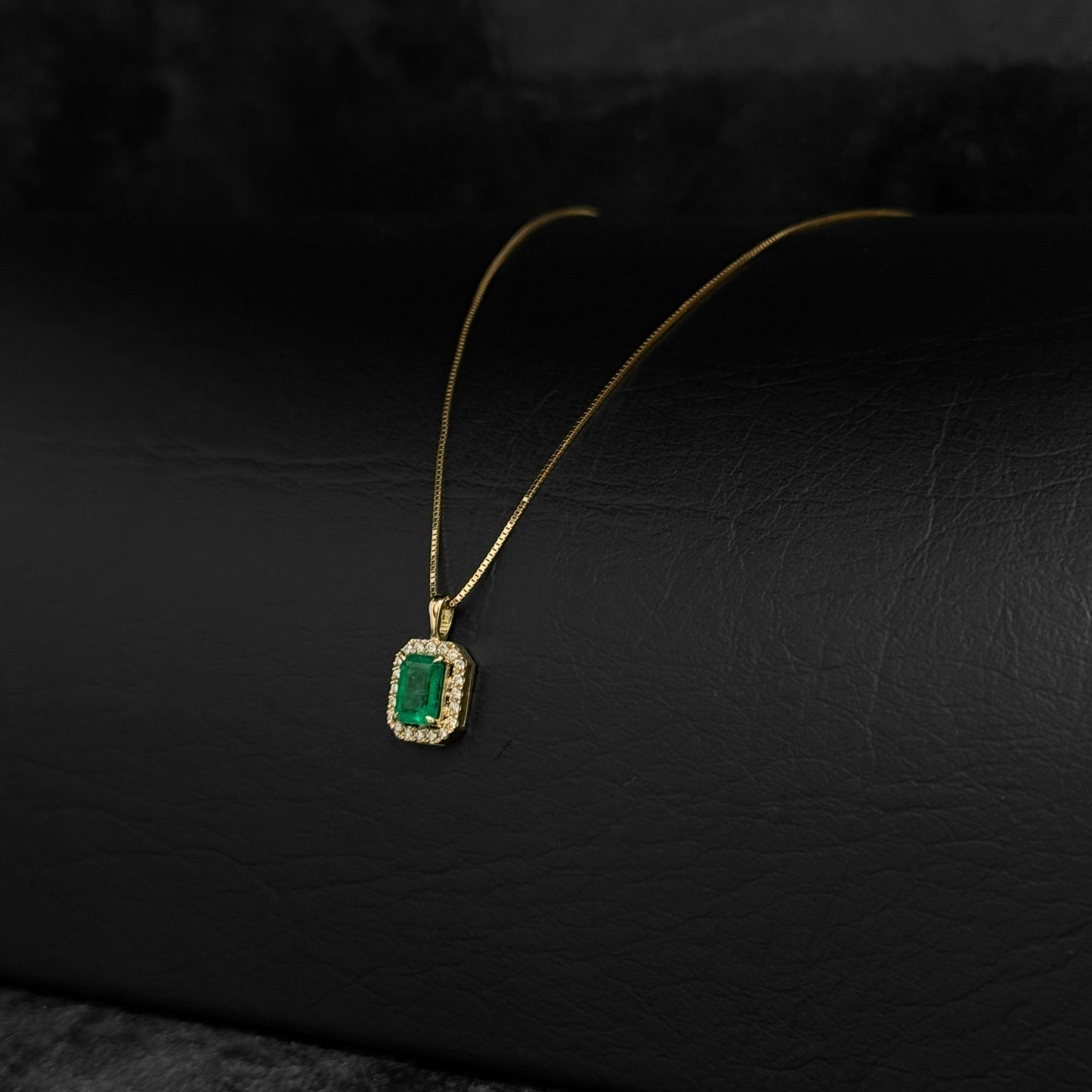 Set Alta Joyería / Cadena Veneciana / Dije Esmeralda & Diamantes / Oro 18K