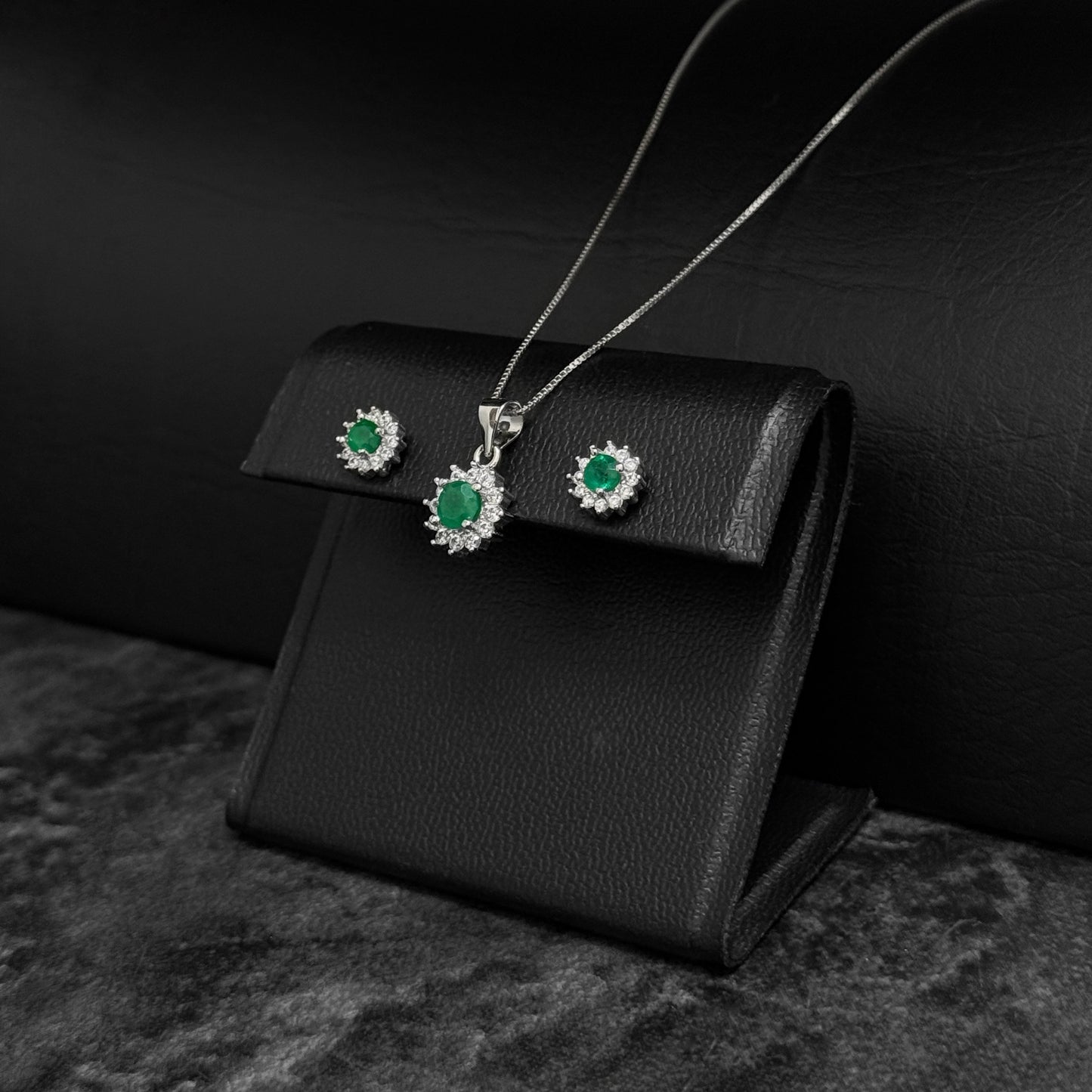 Set Cadena-Dije-Aretes / Esmeraldas Colombianas / Plata 925