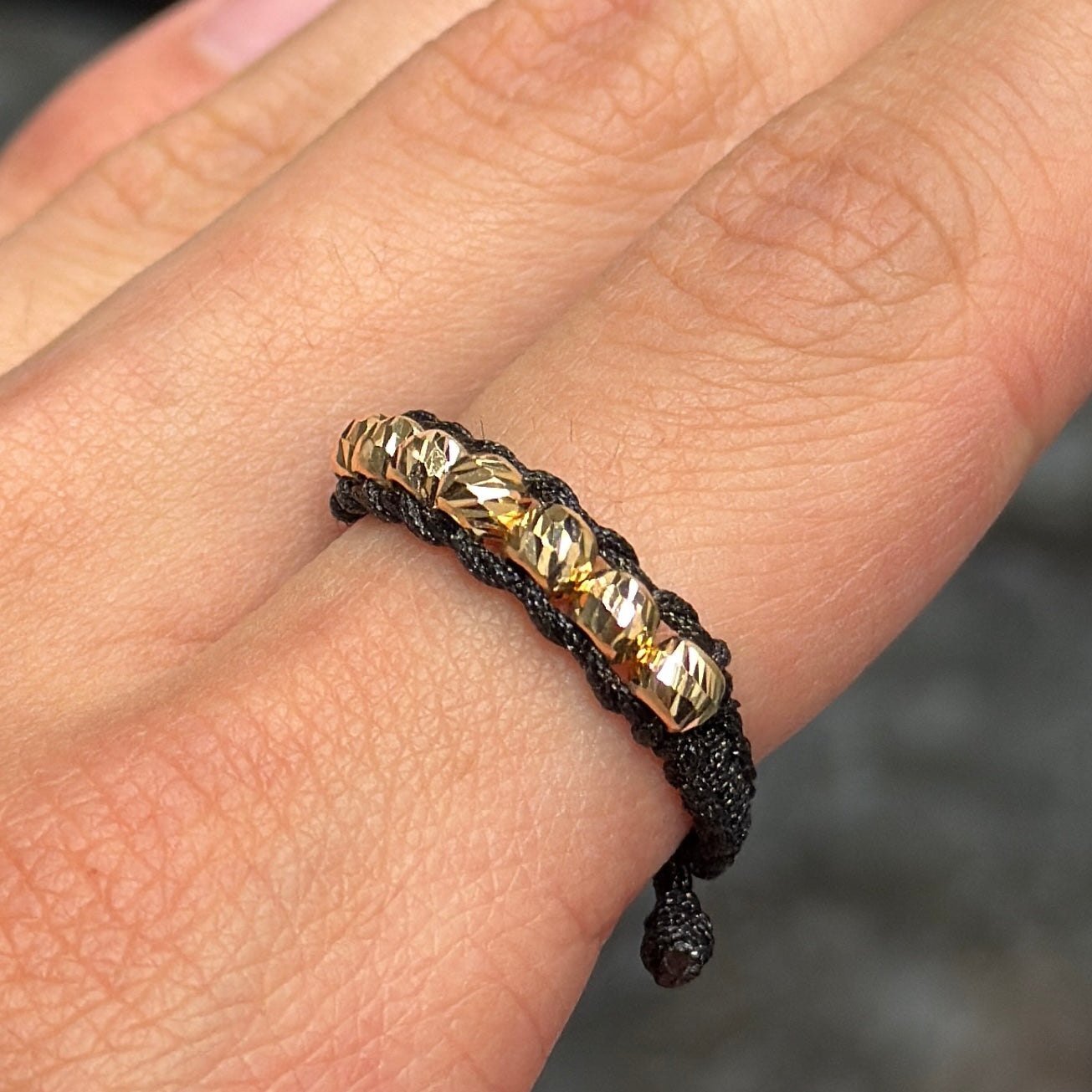 Anillo Tejido de Lujo / Oro 18K
