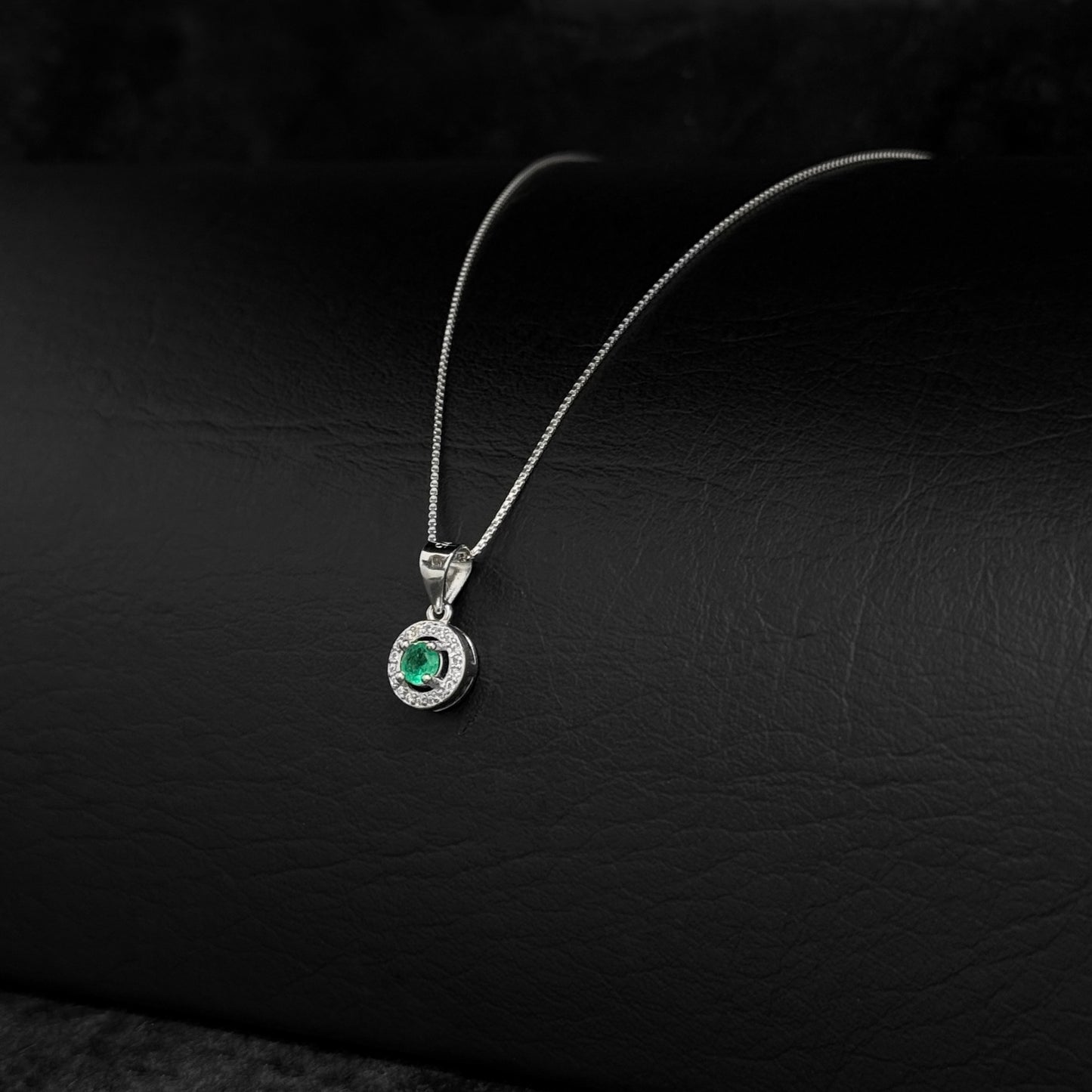 Cadena Veneciana / Dije Esmeralda / Plata 925