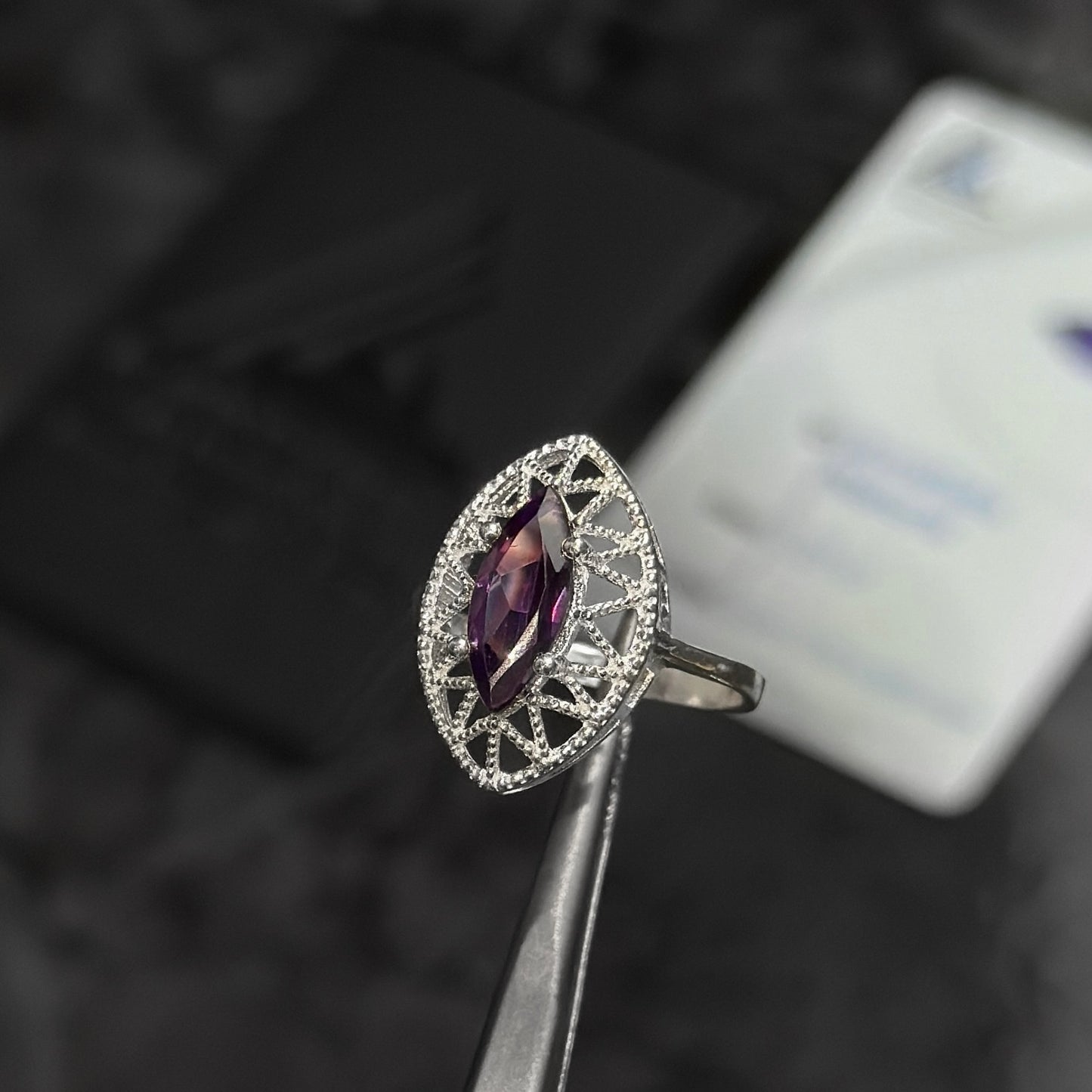 Anillo de Lujo #6.5 / Amatista Natural / Plata 925