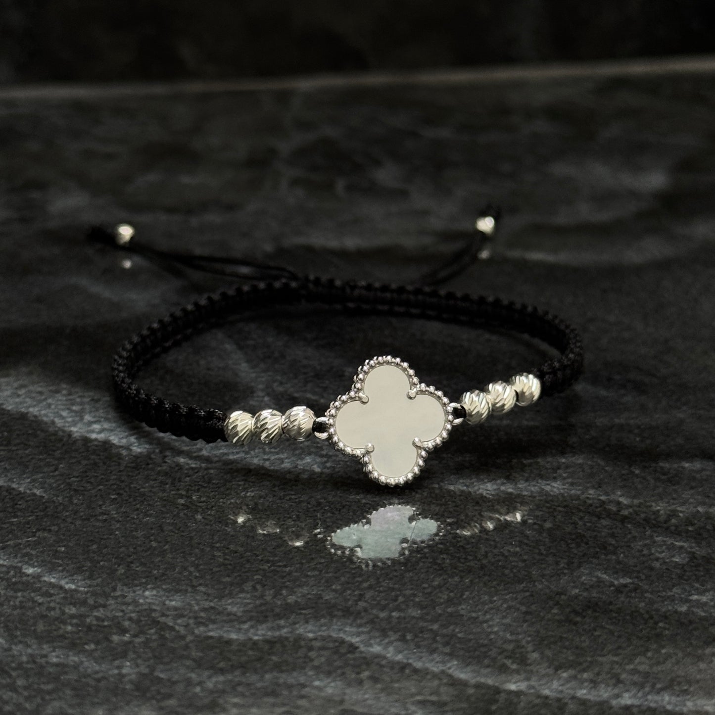 Lucky Clover Bracelet / White / 925 Silver