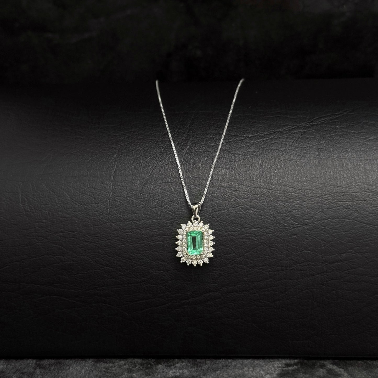Cadena Veneciana / Dije Esmeralda / Plata 925