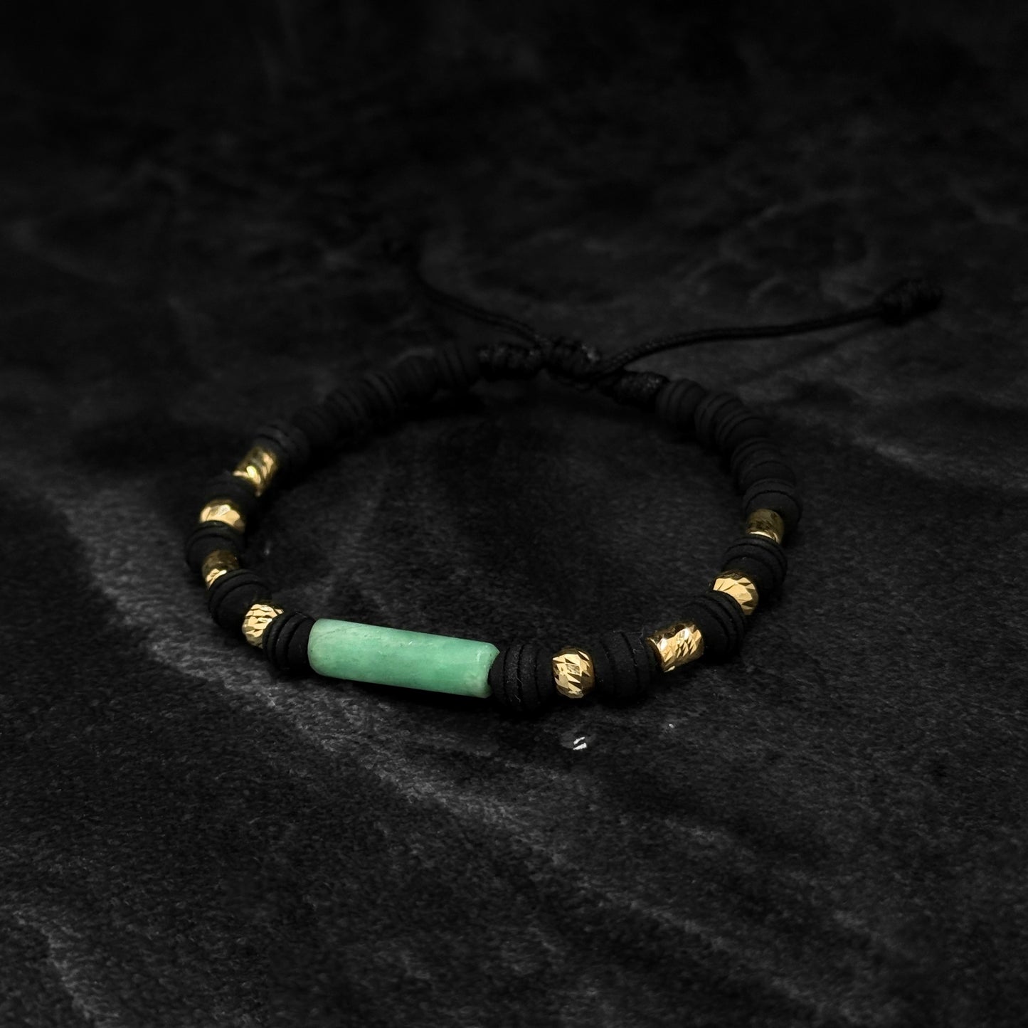 Pulsera Tejida / Cilindro de Esmeralda / Oro 18K