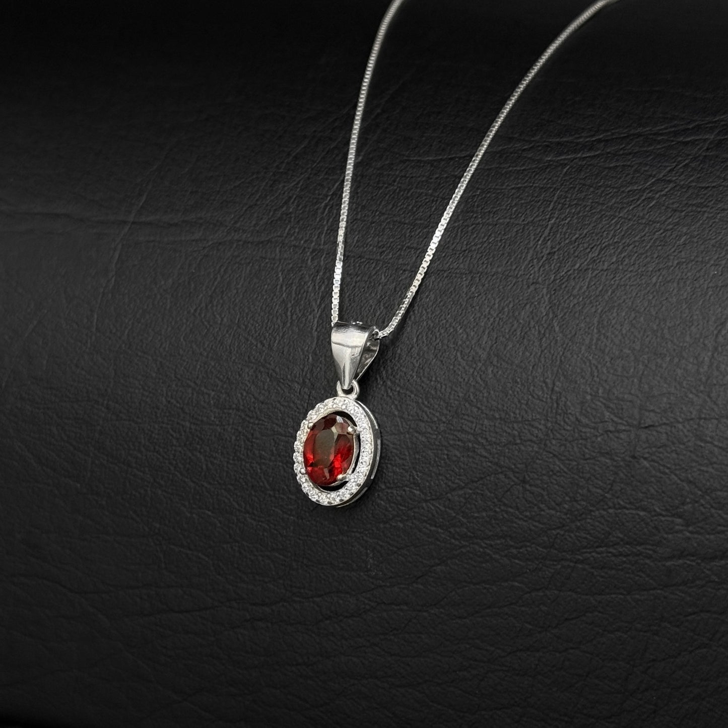 Cadena Veneciana / Dije Granate Certificado / Plata 925
