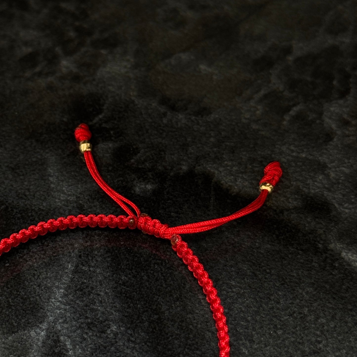 Pulsera Tejida / Balines Oro 18K