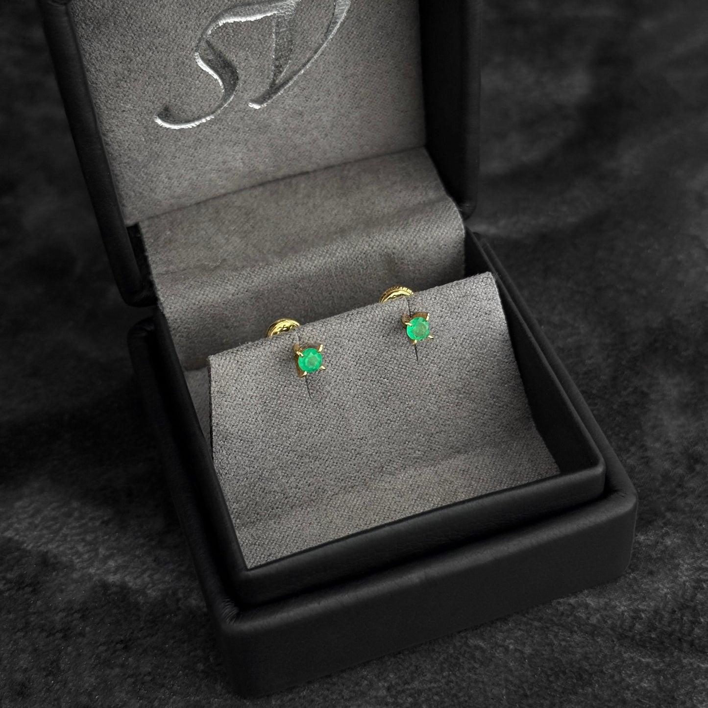 Topos Exclusivos 3mm / Esmeraldas Colombianas / Oro 18K