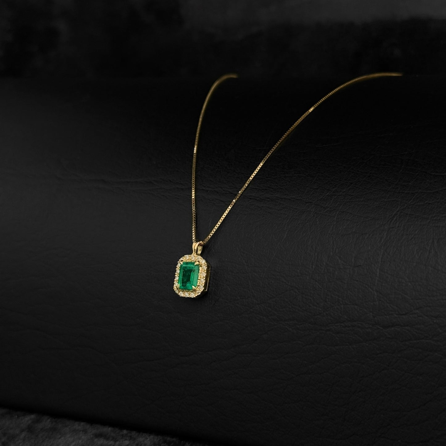 Set Alta Joyería / Cadena Veneciana / Dije Esmeralda & Diamantes / Oro 18K