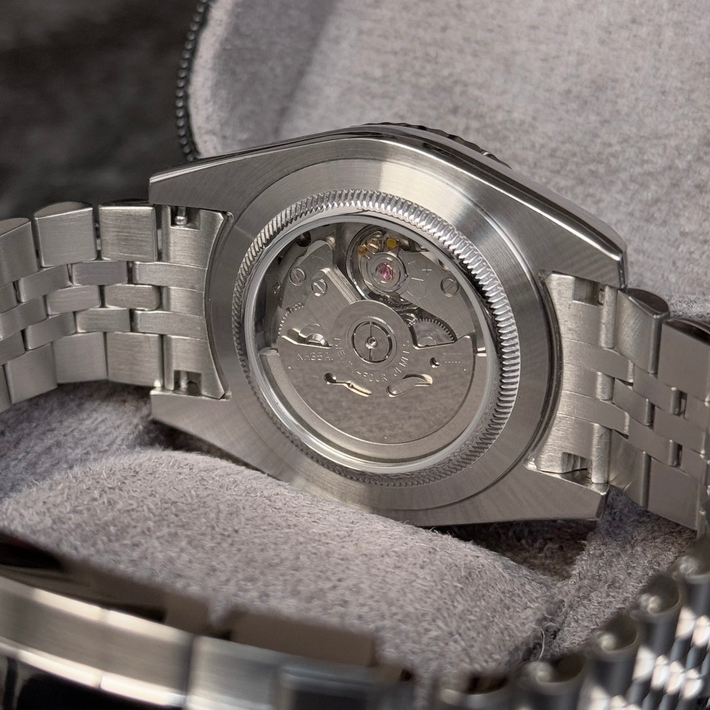 Servet Jewelry Watch - 39mm