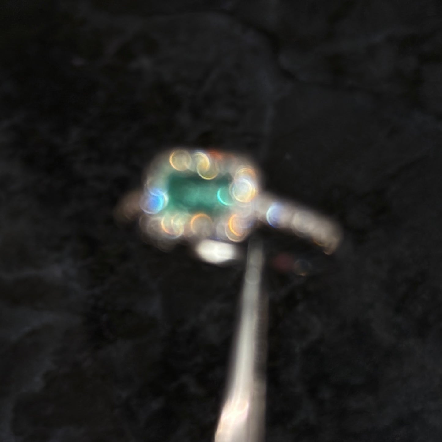 Anillo de Lujo #6 / Esmeralda Colombiana / Plata 925