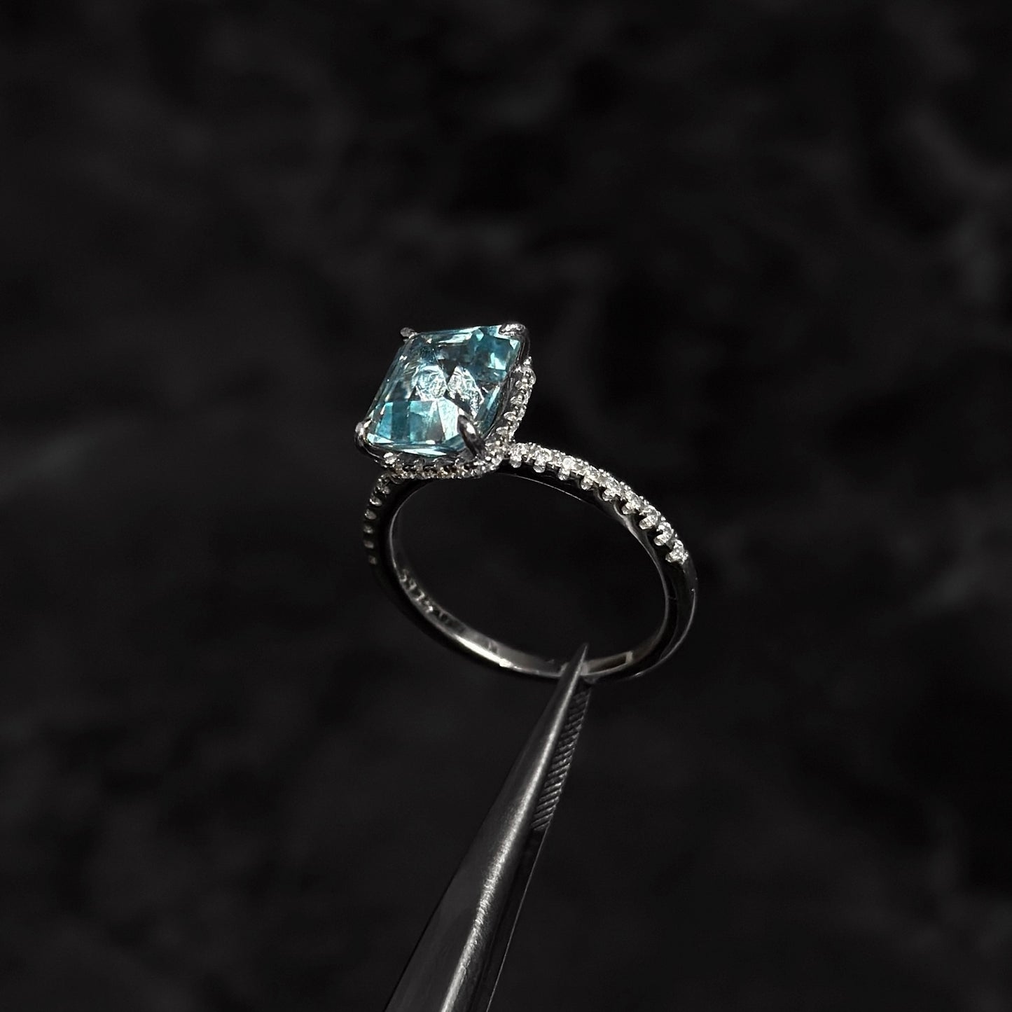 Anillo de Lujo #7 / Topacio Natural / Plata 925