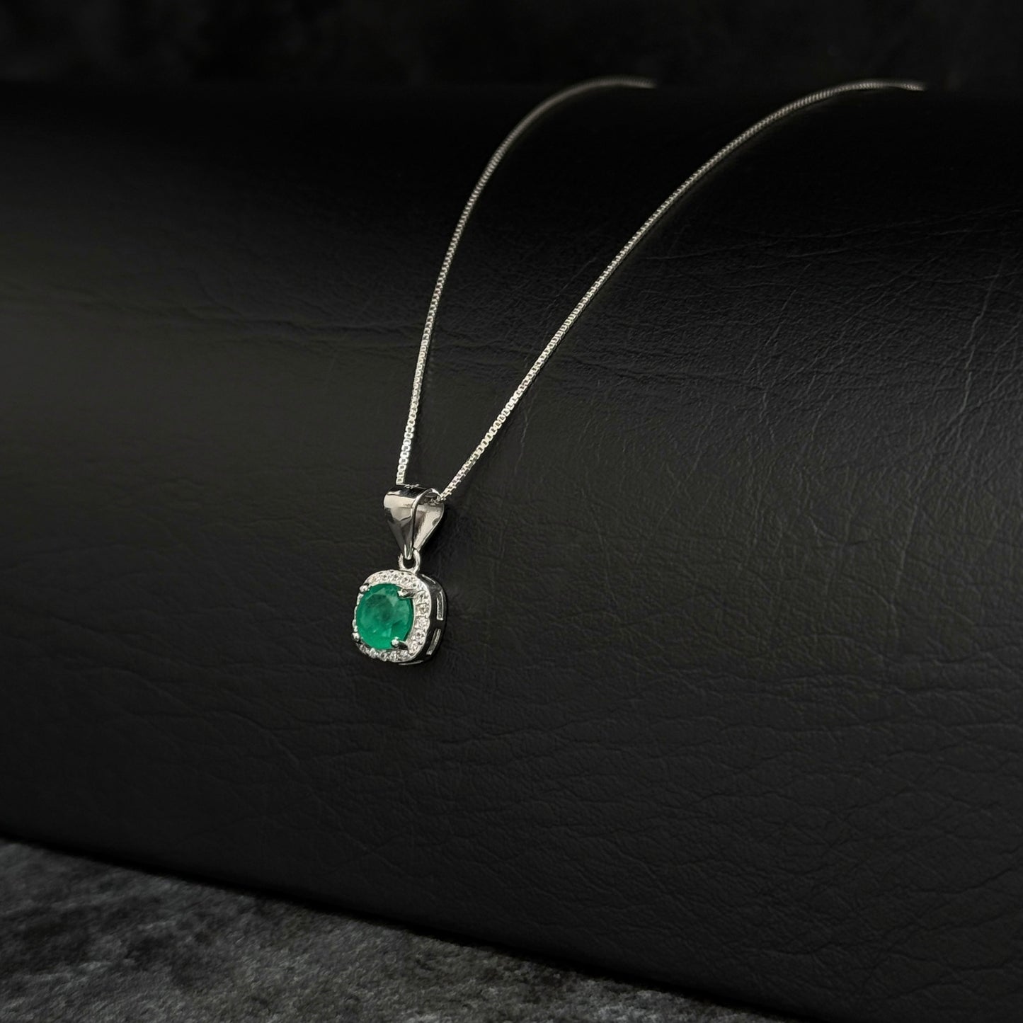 Cadena Veneciana / Dije Esmeralda / Plata 925