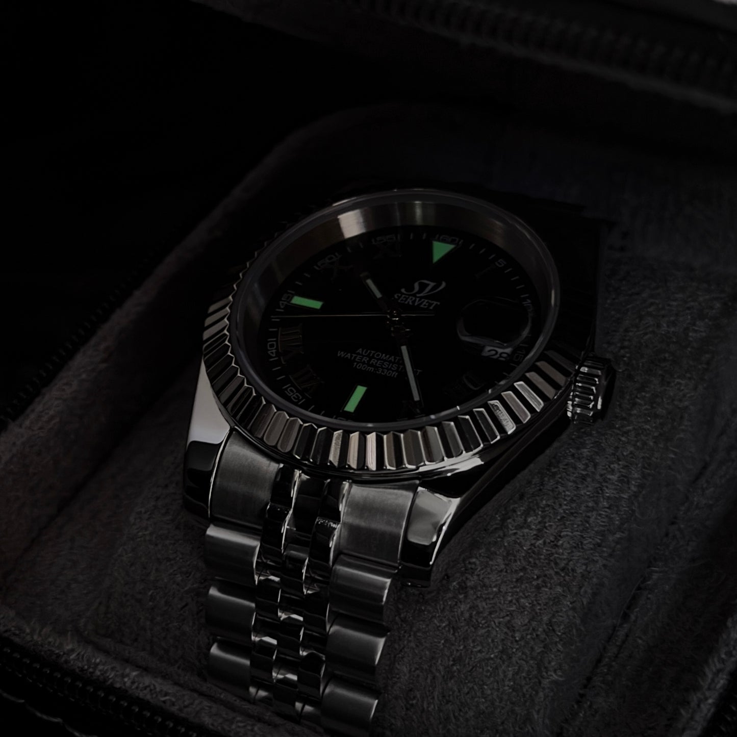 Servet Jewelry Watch - 39mm