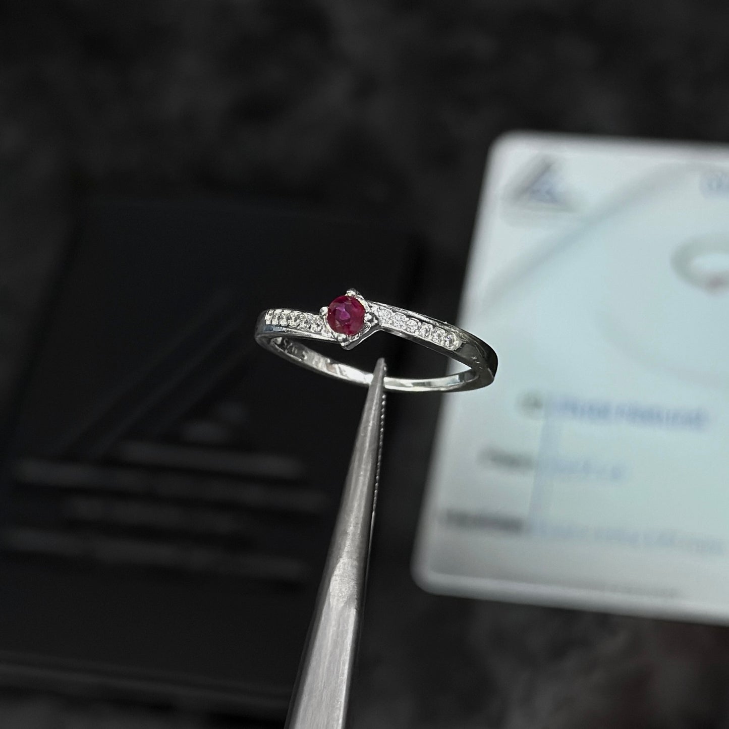 Anillo de Lujo #7 / Rubí Certificado / Plata 925