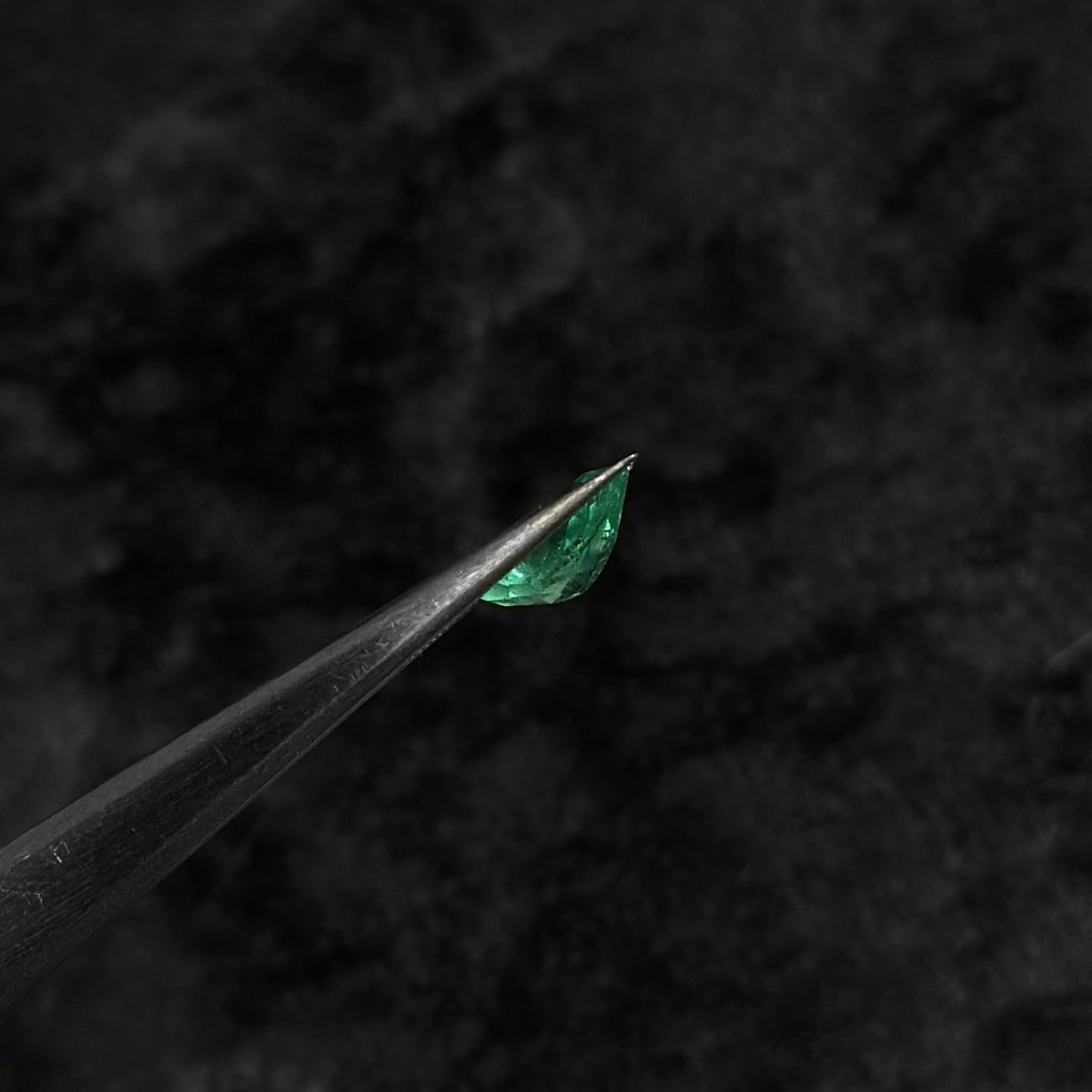 Esmeralda Colombiana / 1,25ct / 8.8mm x 6.7mm x 4mm
