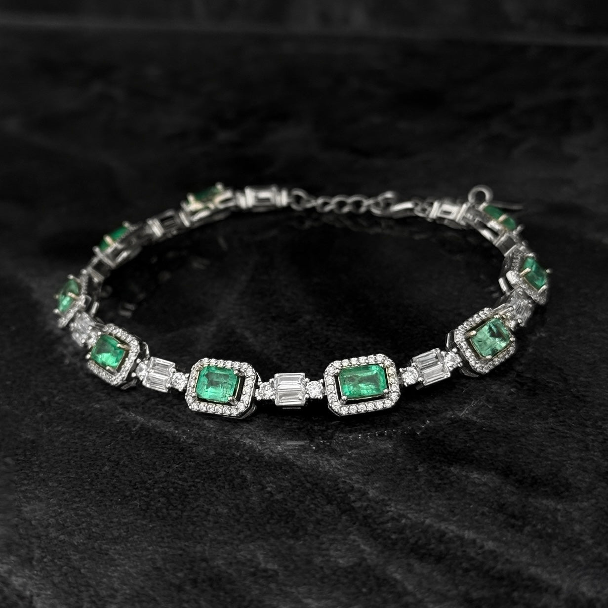 Pulso Exclusivo / Esmeraldas / Plata 925