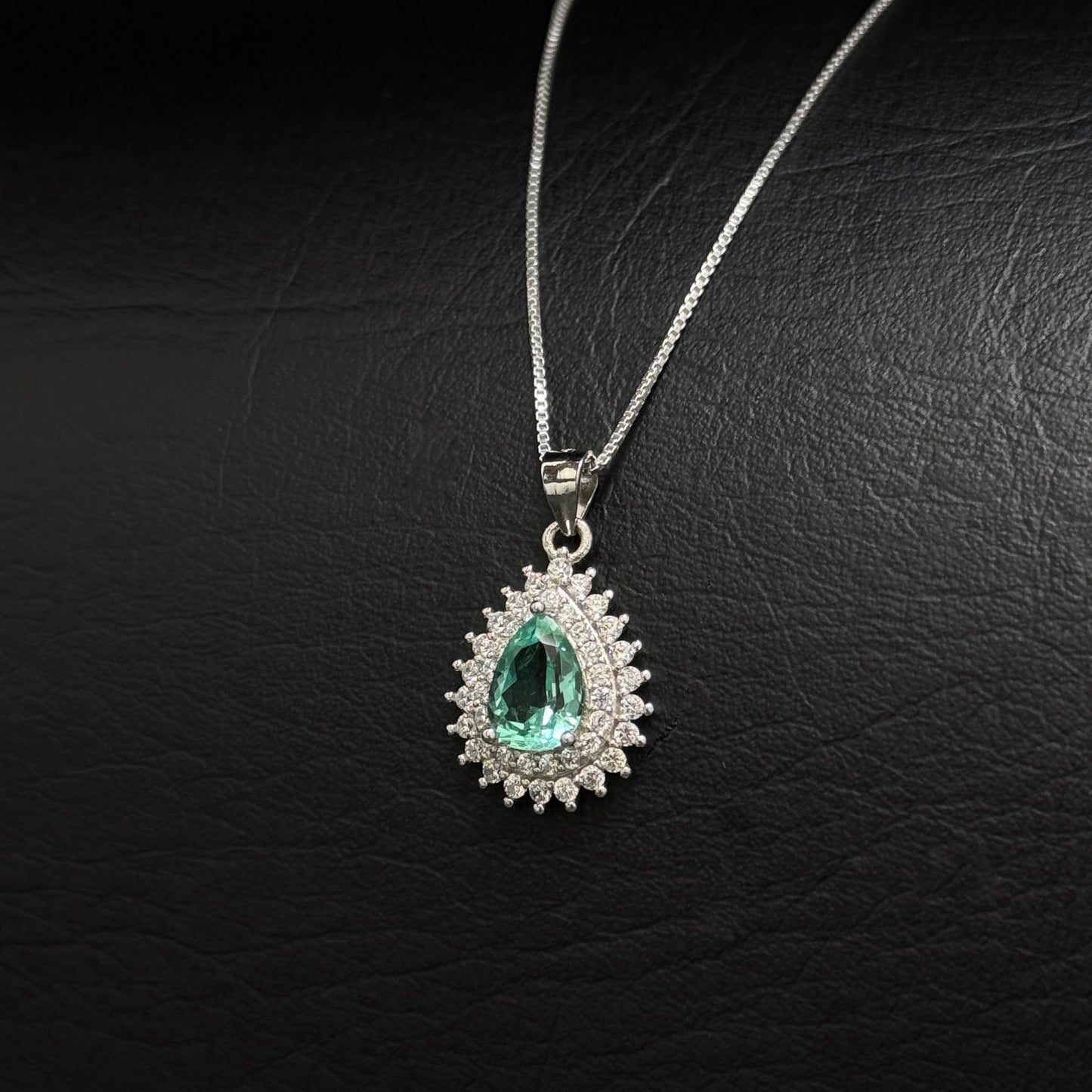 Cadena Veneciana / Dije Esmeralda / Plata 925