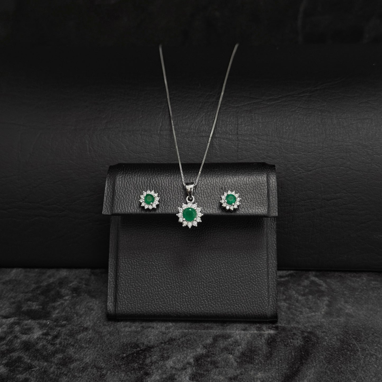 Set Cadena-Dije-Aretes / Esmeraldas Colombianas / Plata 925