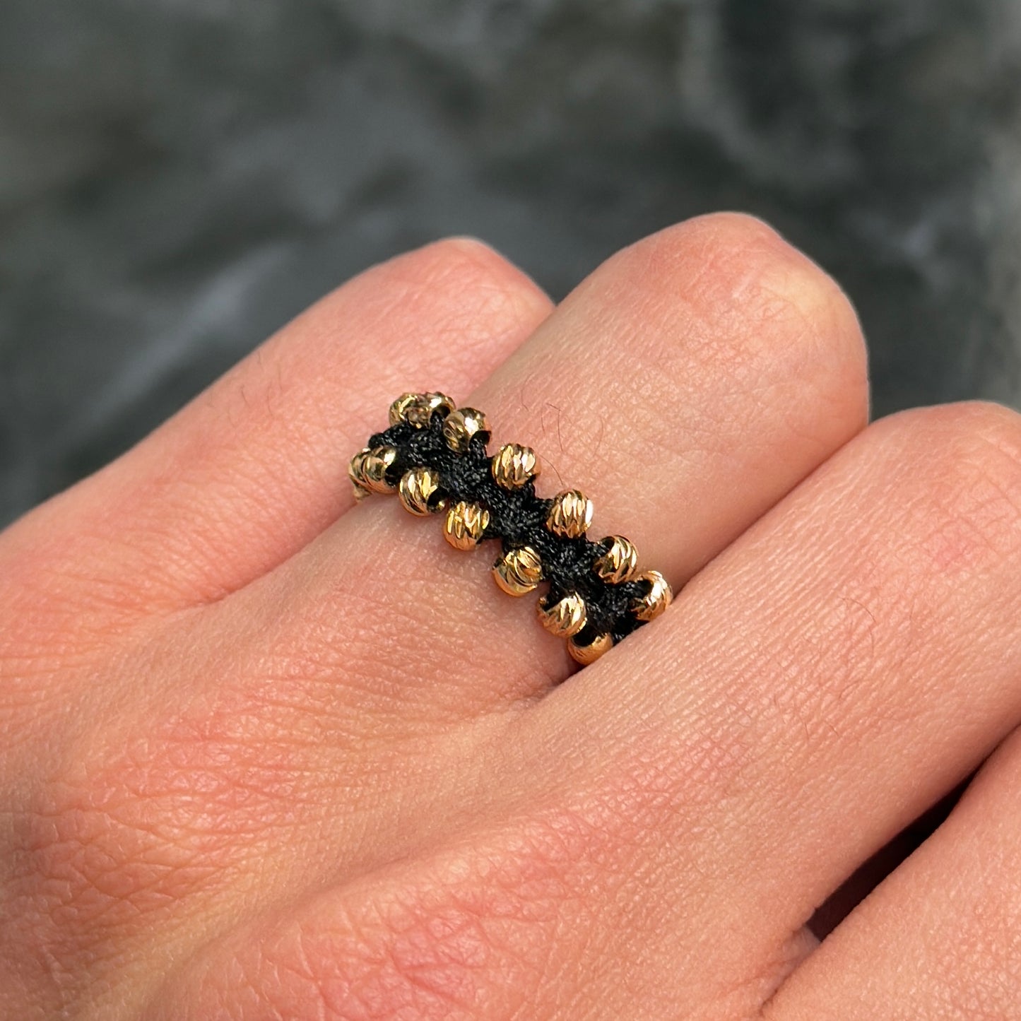 Anillo Tejido de Lujo / Oro 18K