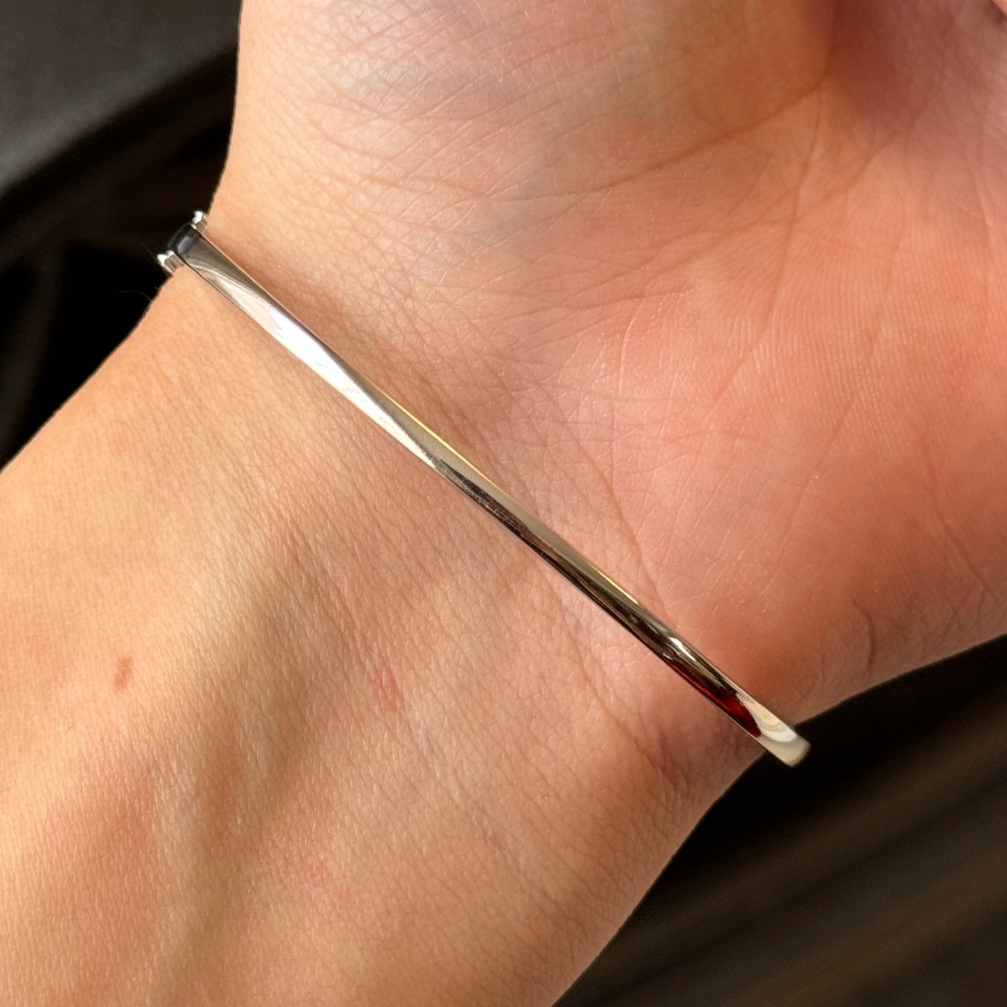 Luxury Bracelet / White Gold / Diamonds