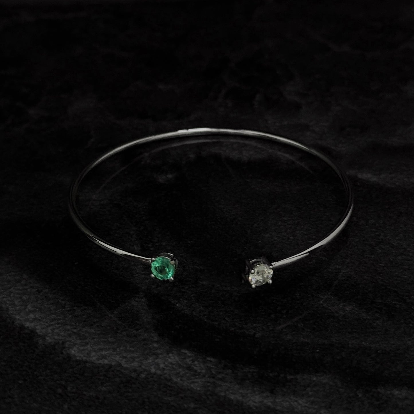 Brazalete Exclusivo / Esmeralda Colombiana / Moissanita / Plata 925