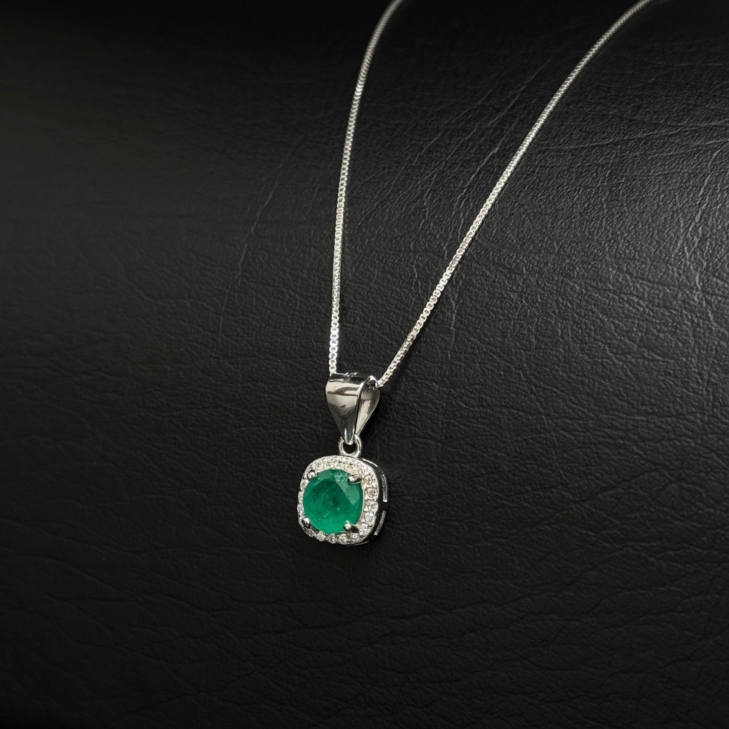 Cadena Veneciana / Dije Esmeralda / Plata 925