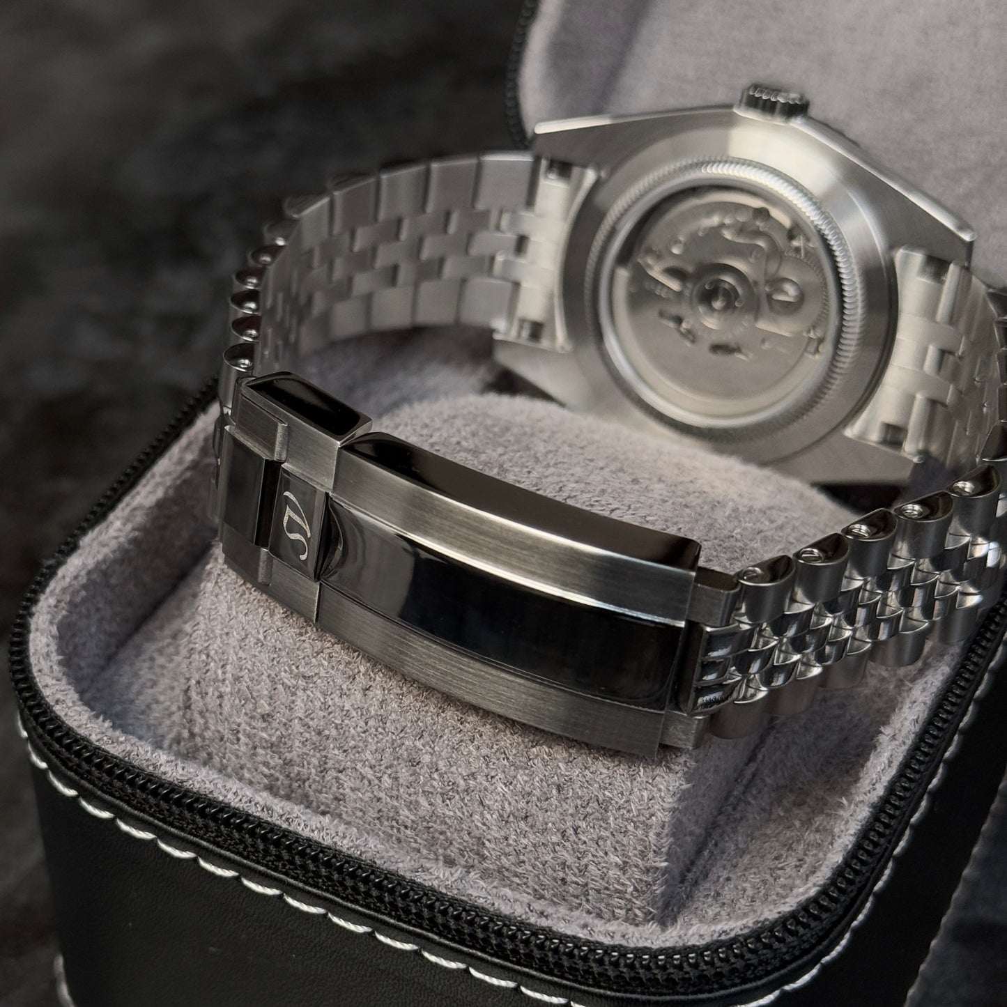 Servet Jewelry Watch - 39mm