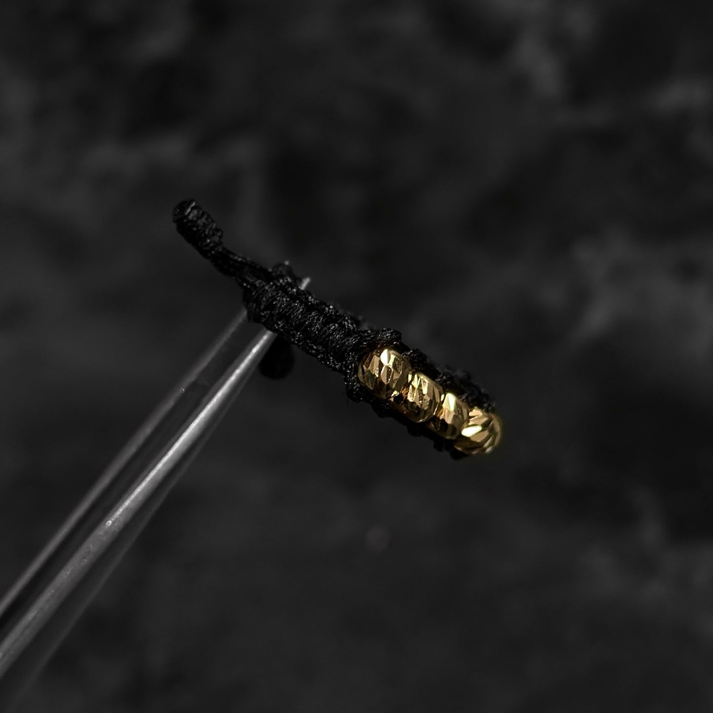 Anillo Tejido de Lujo / Oro 18K