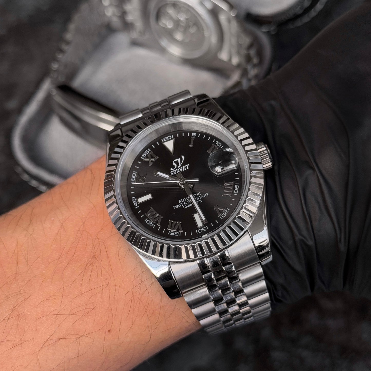 Servet Jewelry Watch - 39mm