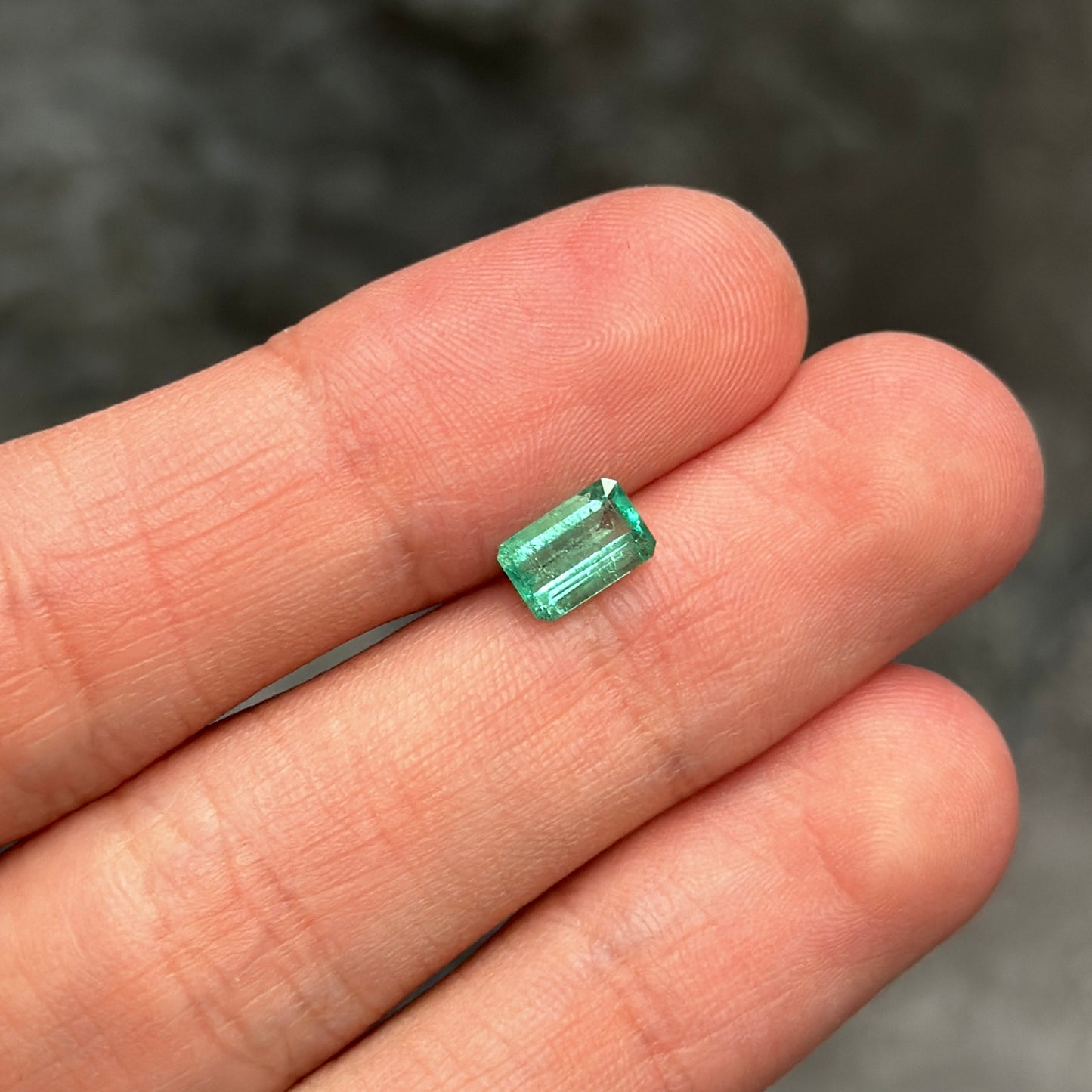 Esmeralda 0,91ct / 7.5mm x 4.9mm