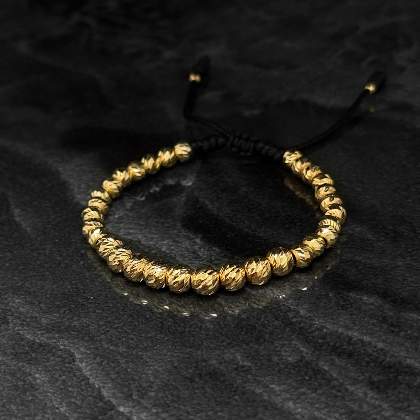 Pulsera Tejida de Lujo / Balines Oro 18K