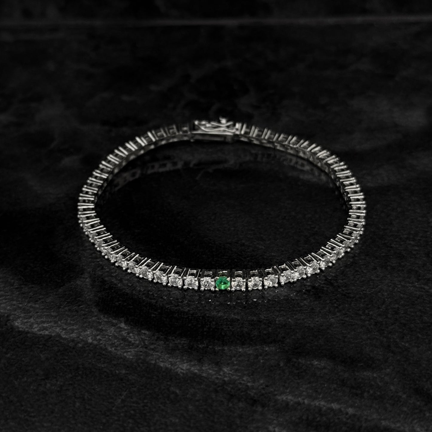 Pulsera Tenis 19cm x 3mm / Esmeralda Colombiana / Circones / Plata 925