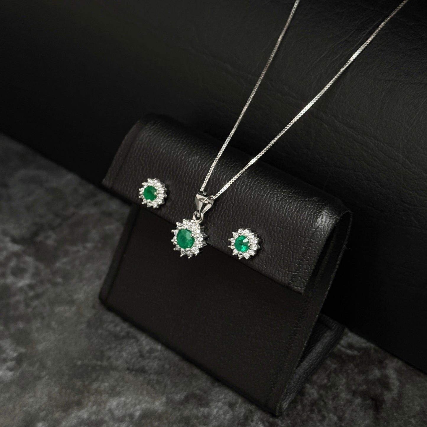 Set Cadena-Dije-Aretes / Esmeraldas Colombianas / Plata 925