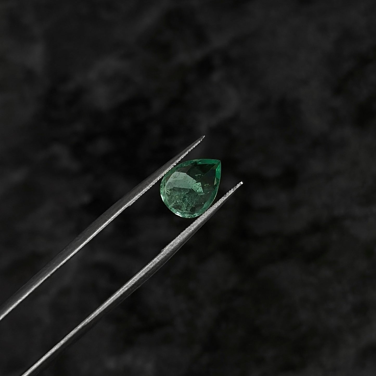 Esmeralda Colombiana / 1,25ct / 8.8mm x 6.7mm x 4mm