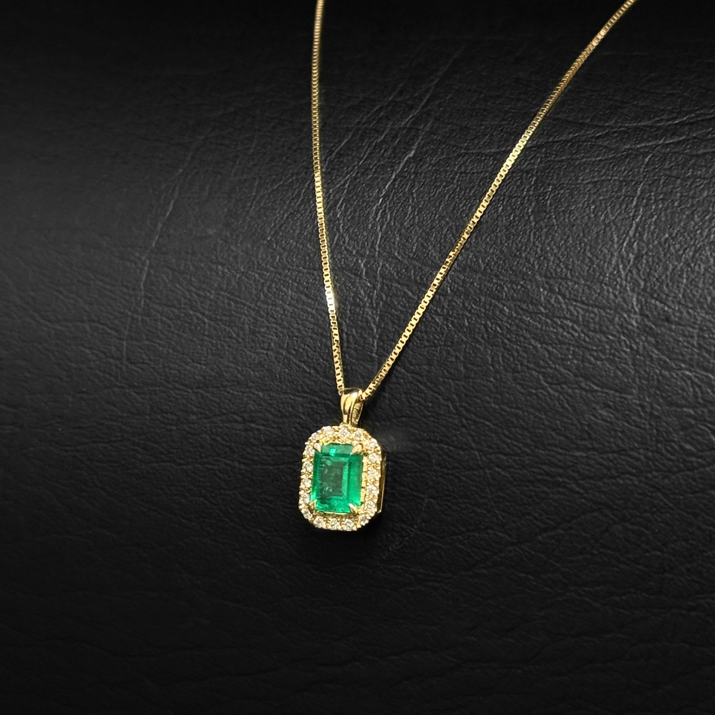 Set Alta Joyería / Cadena Veneciana / Dije Esmeralda & Diamantes / Oro 18K