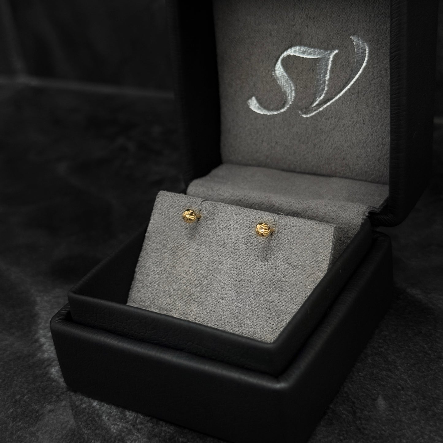 Topos de Lujo / Tipo Balín 3mm / Oro 18K