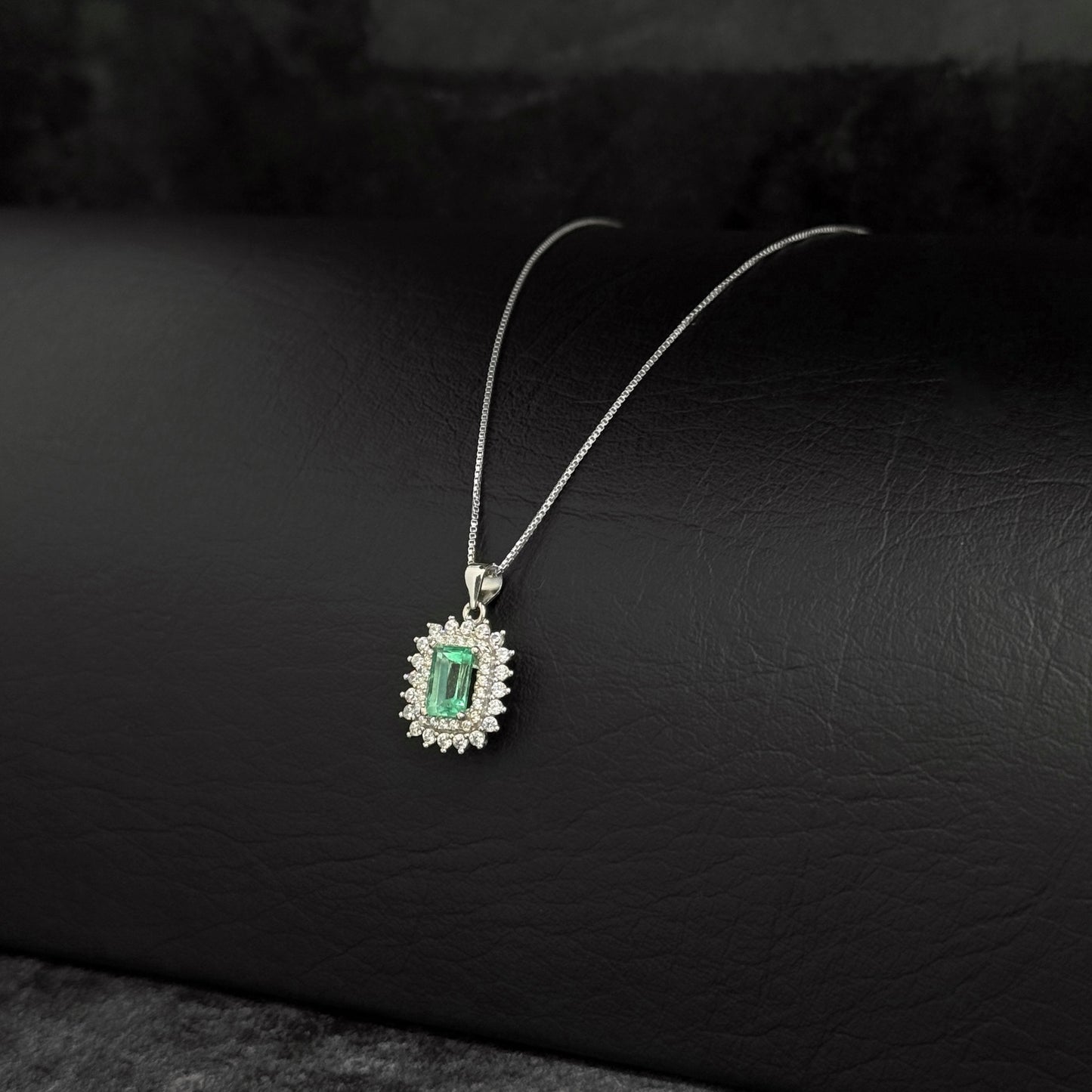 Cadena Veneciana / Dije Esmeralda / Plata 925