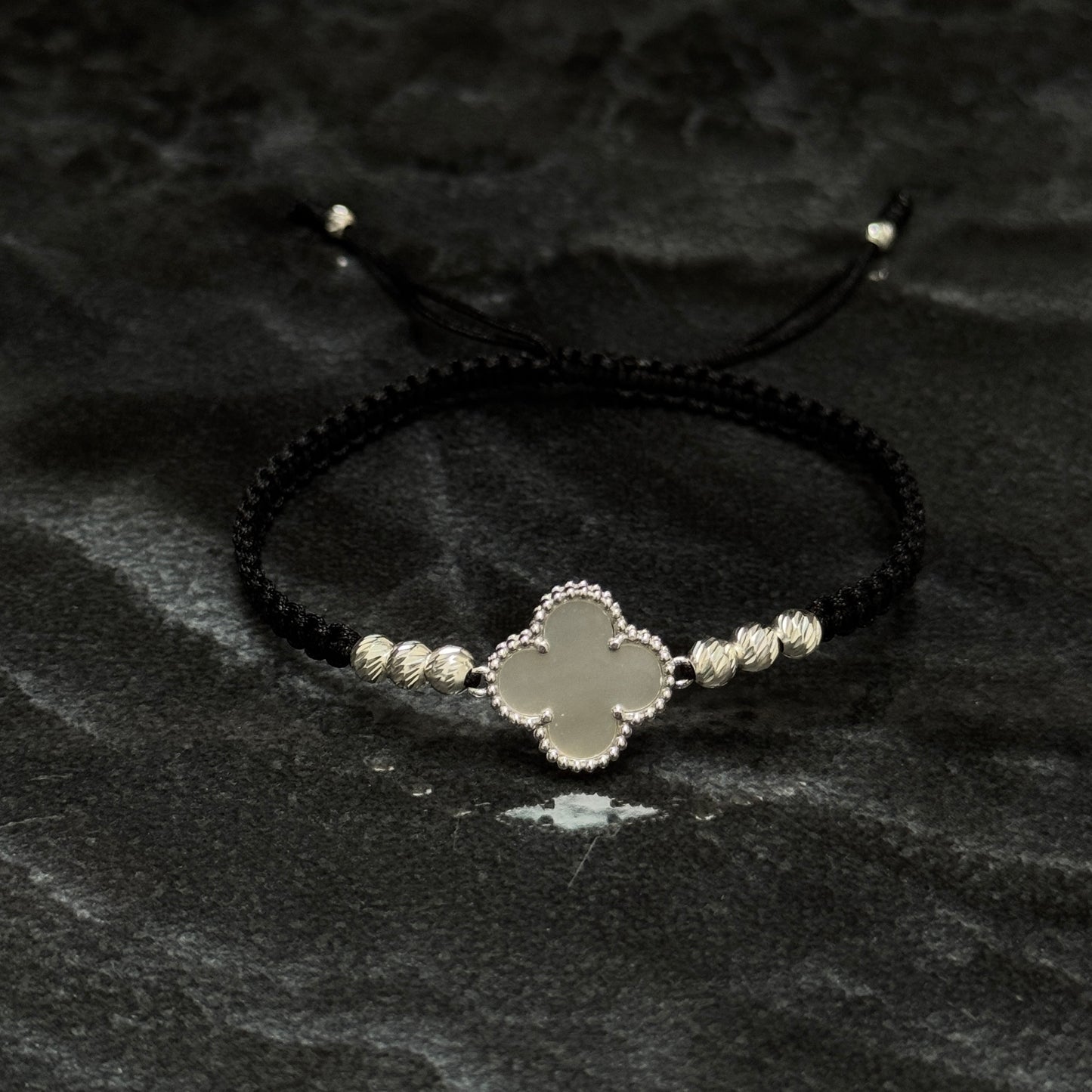 Lucky Clover Bracelet / White / 925 Silver