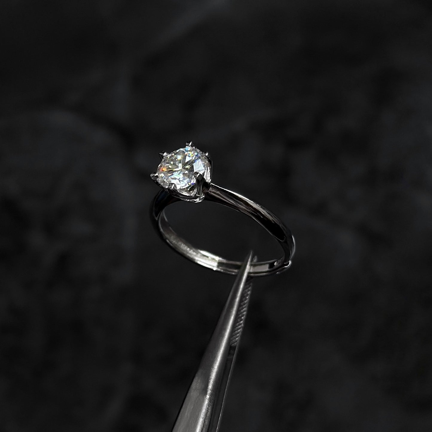 Anillo de Lujo Bajo Fabricación / Moissanita 6.5mm / Plata 925