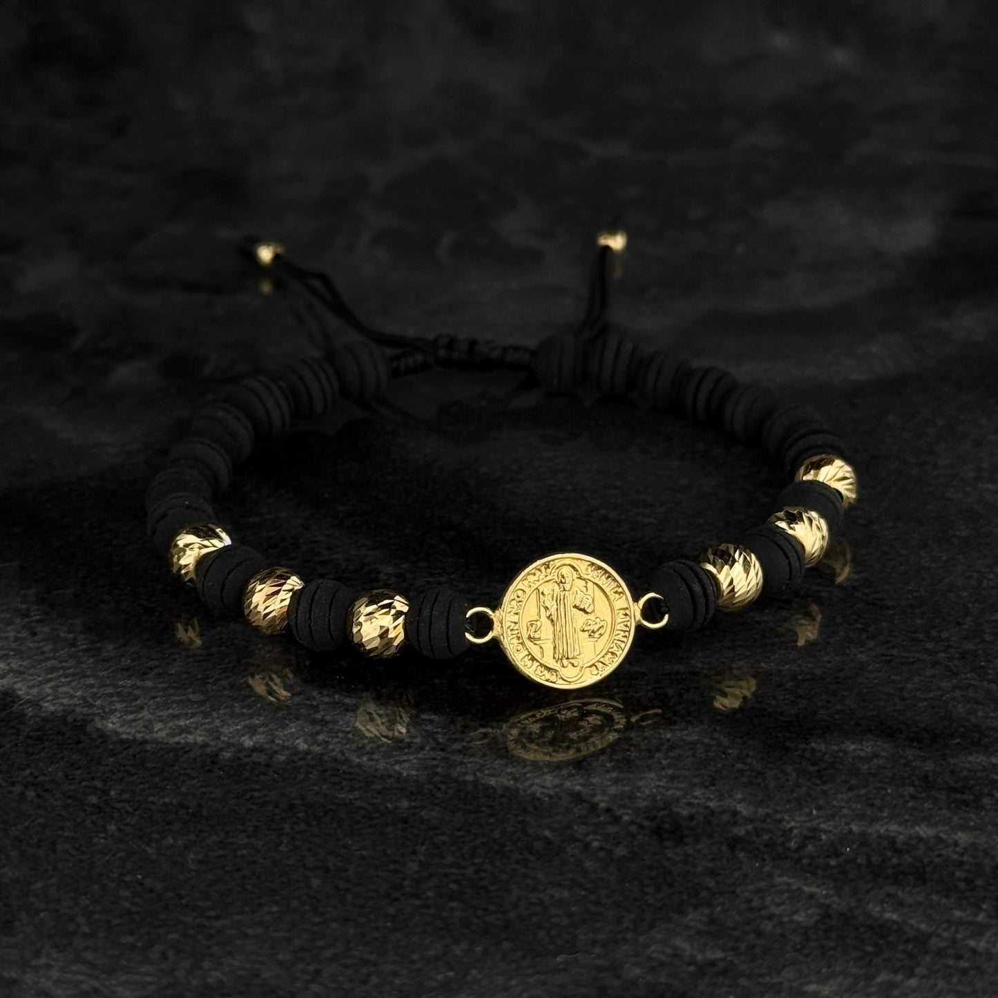 Pulsera Tejida de Lujo / San Benito / Oro 18K