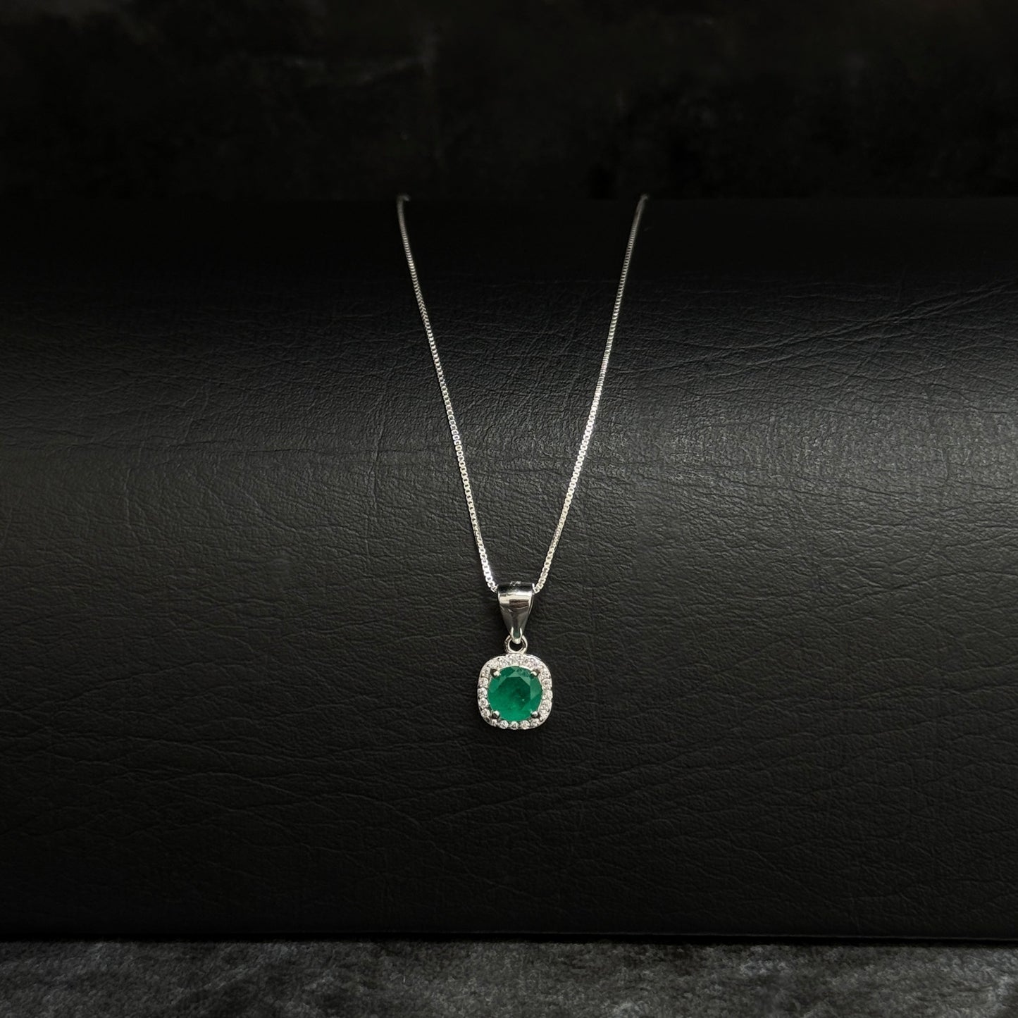Cadena Veneciana / Dije Esmeralda / Plata 925