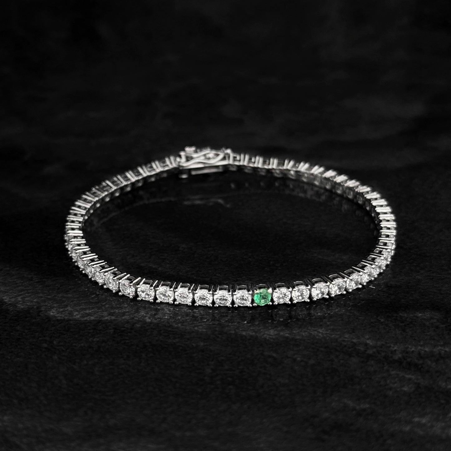 Pulsera Tenis 3mm x 18.5cm / Esmeralda Colombiana / Circones / Plata 925
