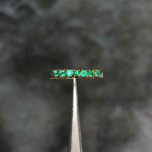 Endless Ring / Colombian Emeralds / 18K Gold