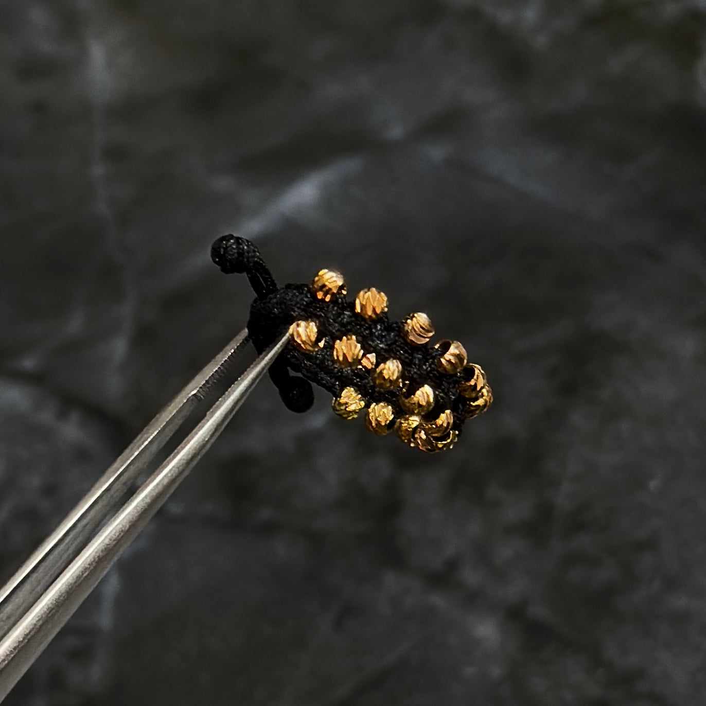 Anillo Tejido de Lujo / Oro 18K