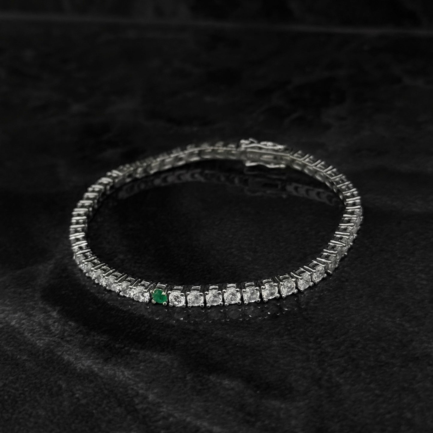 Pulsera Tenis 17.5cm x 3mm / Esmeralda Colombiana / Circones / Plata 925 (2)