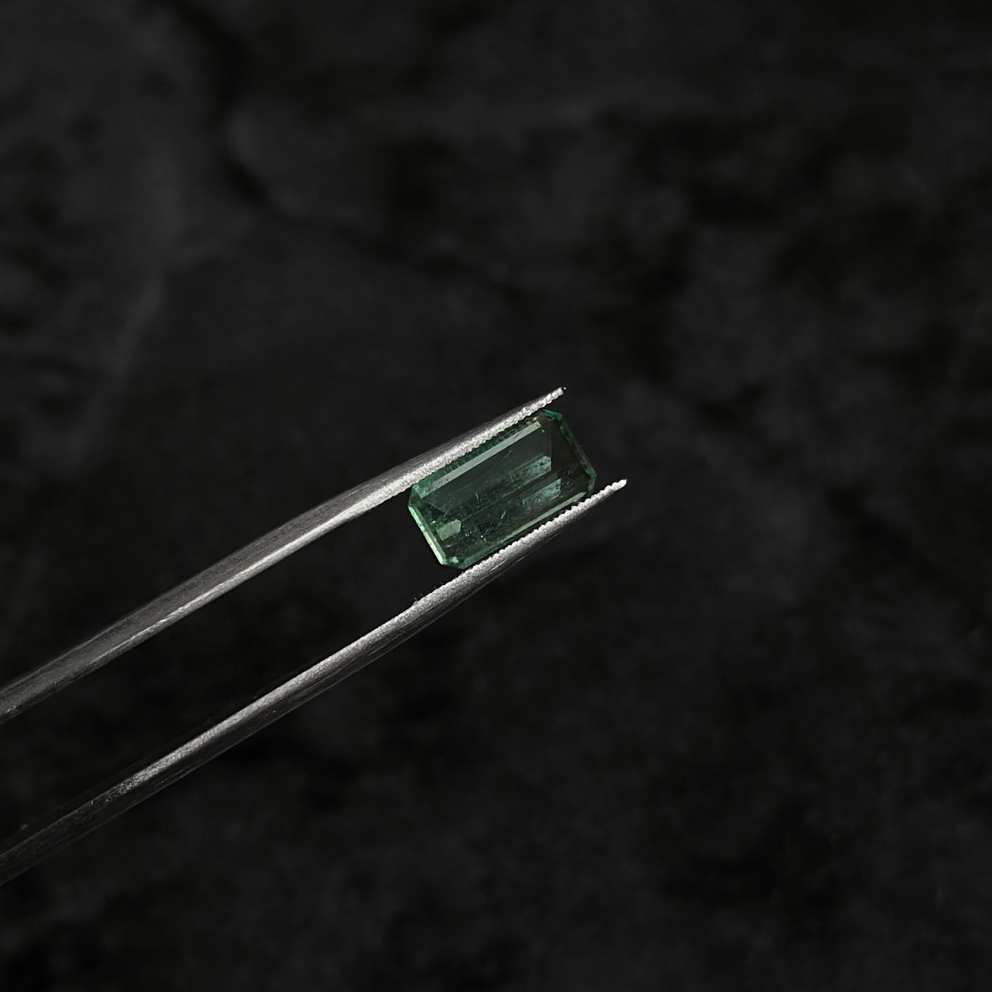 Esmeralda Certificada / 1,3ct / 9.2mm x 5mm x 3.4mm