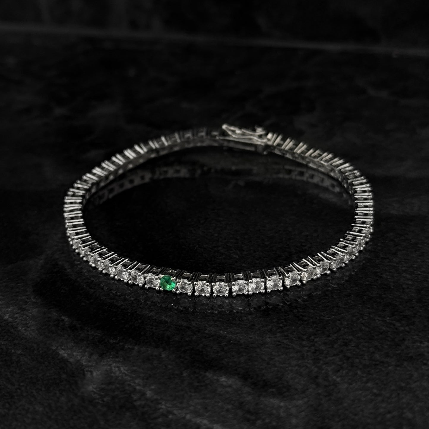 Pulsera Tenis 19cm x 3mm / Esmeralda Colombiana / Circones / Plata 925