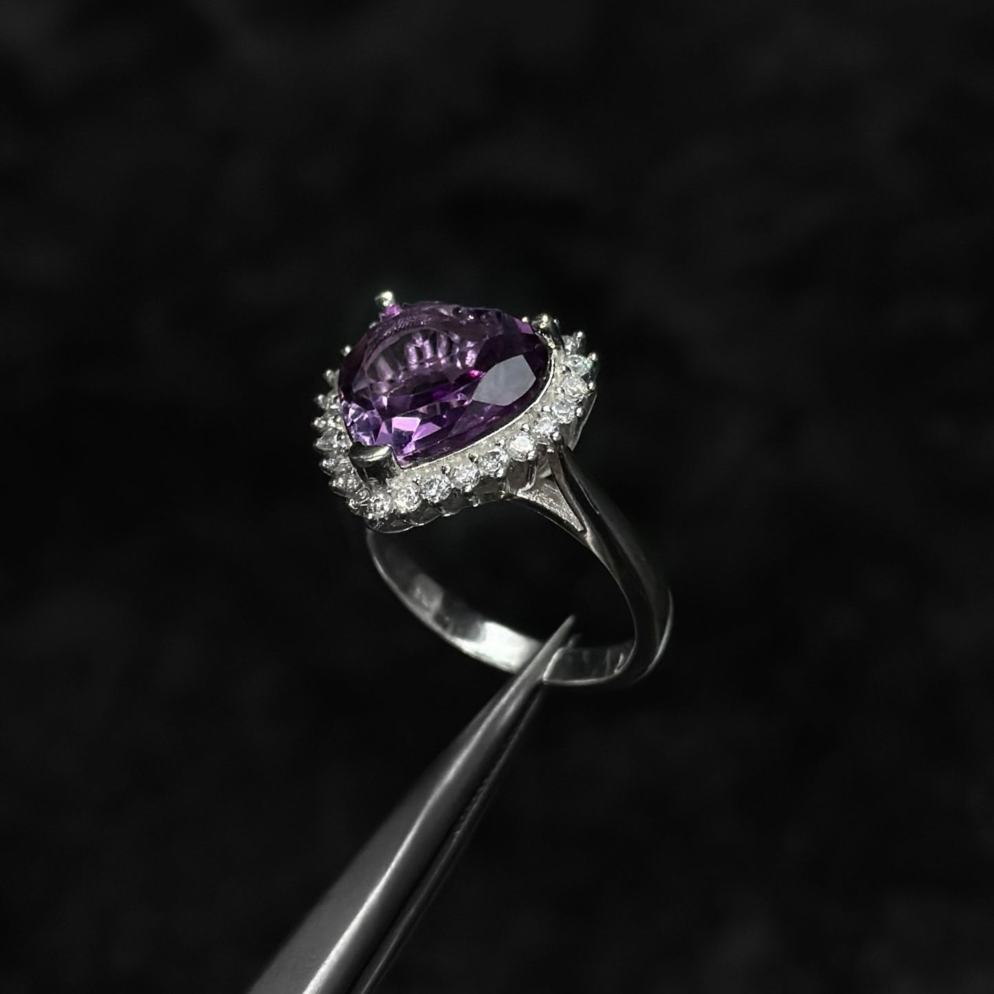 Anillo de Lujo #6 / Amatista Natural / Plata 925